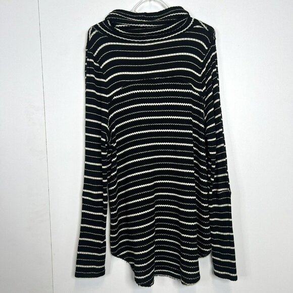 We The Free People Waffle Thermal Top Size Medium Turtleneck Black Striped - Picture 2 of 5